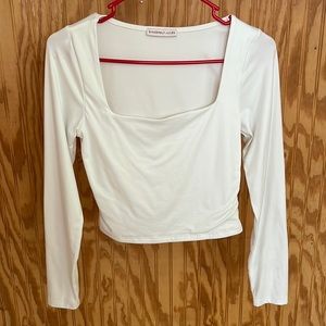 White long sleeve crop